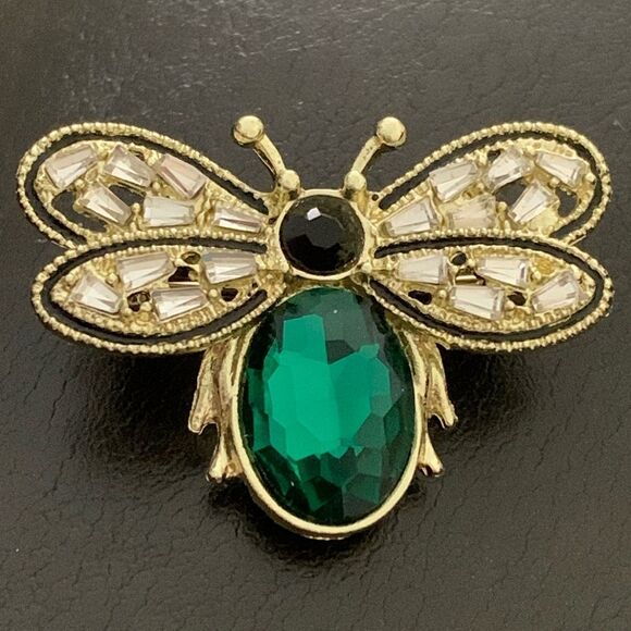 Bumble Bee Lapel Pin – Green, White & Black Crystals - Gold Tone Brooch - Picture 2 of 7